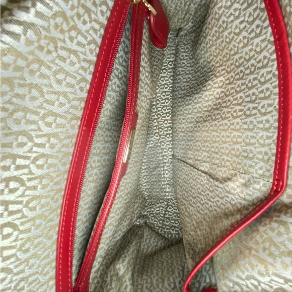 Etienne Aigne Purse. 100 % authentic. - Picture 6 of 7